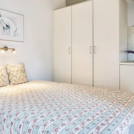 Apartment 5 Person Holiday In Svaneke