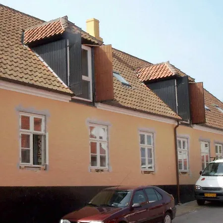 5 Person Holiday In Apartman *